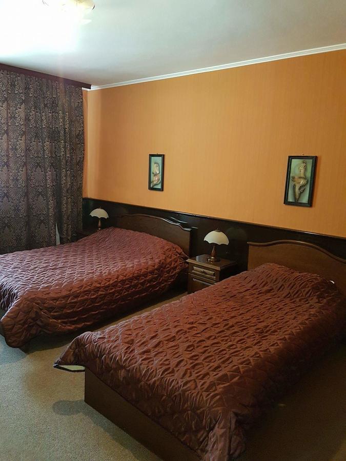 Motel Paradise Oryakhovo Exteriör bild